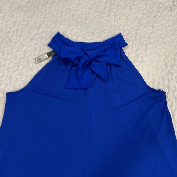 The Limited Ocean Blue sleeveless top with back neck bow. M - Picture 2 of 6